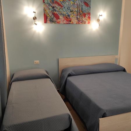 Romecoming Ostiense Guest House ภายนอก รูปภาพ