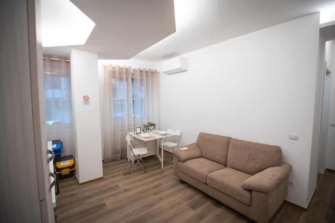 Romecoming Ostiense Guest House ภายนอก รูปภาพ