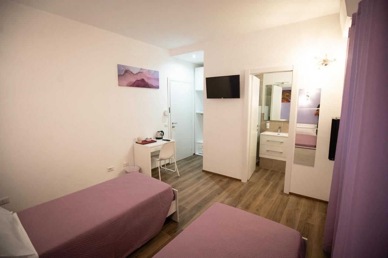 Romecoming Ostiense Guest House ภายนอก รูปภาพ